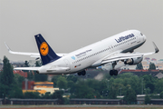 Lufthansa Airbus A320-214 (D-AIUQ) at  Berlin - Tegel, Germany