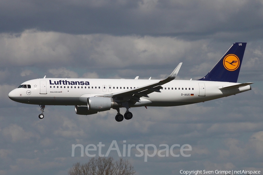 Lufthansa Airbus A320-214 (D-AIUS) | Photo 106305