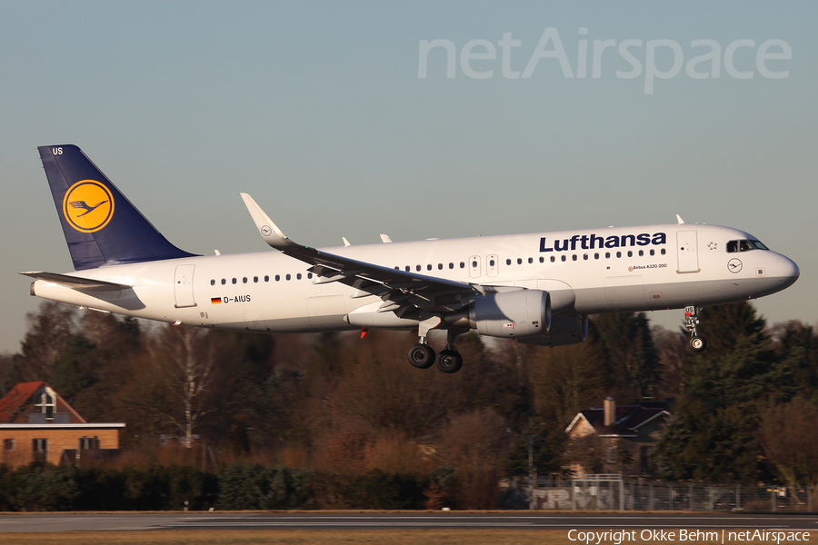Lufthansa Airbus A320-214 (D-AIUS) | Photo 139218