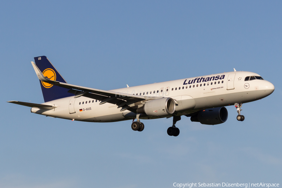 Lufthansa Airbus A320-214 (D-AIUS) | Photo 175528