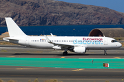 Eurowings Discover Airbus A320-214 (D-AIUT) at  Gran Canaria, Spain