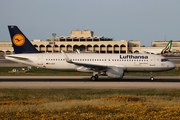 Lufthansa Airbus A320-214 (D-AIUT) at  Luqa - Malta International, Malta