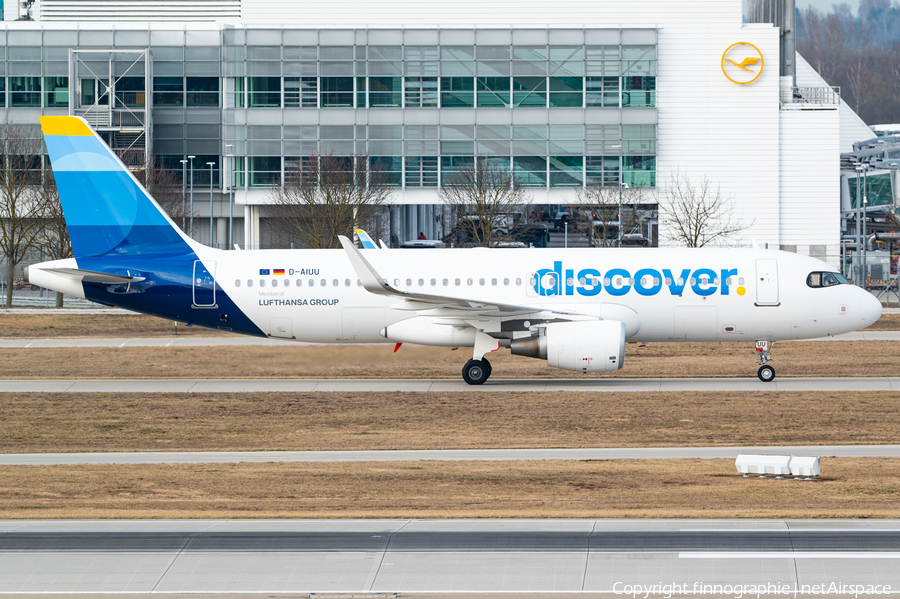 Discover Airlines Airbus A320-214 (D-AIUU) | Photo 611973