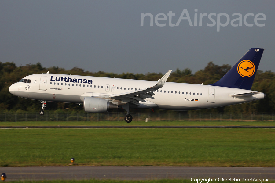 Lufthansa Airbus A320-214 (D-AIUU) | Photo 126164