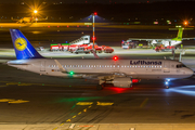 Lufthansa Airbus A320-214 (D-AIUU) at  Hamburg - Fuhlsbuettel (Helmut Schmidt), Germany