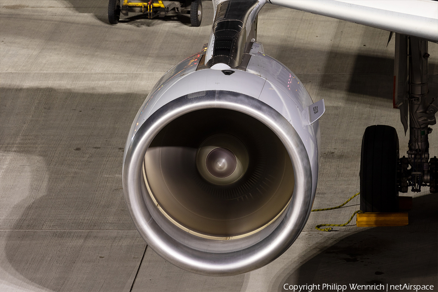 Lufthansa Airbus A320-214 (D-AIUV) | Photo 354727