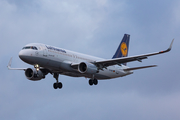 Lufthansa Airbus A320-214 (D-AIUV) at  Hamburg - Fuhlsbuettel (Helmut Schmidt), Germany