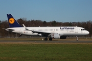 Lufthansa Airbus A320-214 (D-AIUV) at  Hamburg - Fuhlsbuettel (Helmut Schmidt), Germany