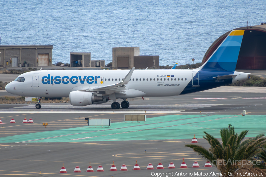 Discover Airlines Airbus A320-214 (D-AIUX) | Photo 659246