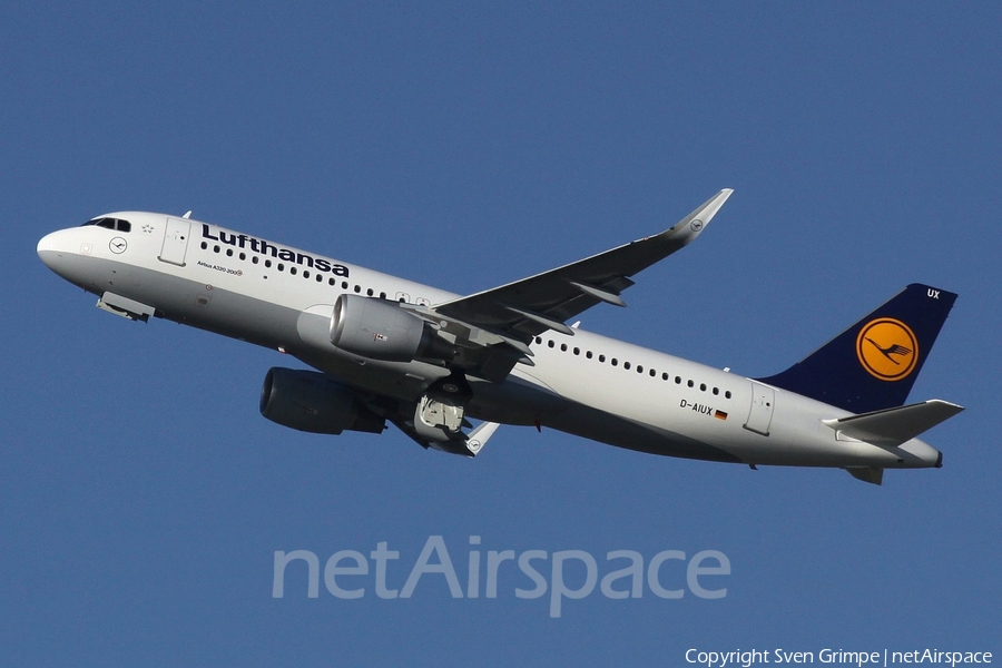 Lufthansa Airbus A320-214 (D-AIUX) | Photo 123929