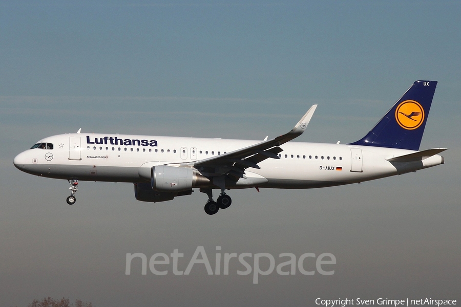 Lufthansa Airbus A320-214 (D-AIUX) | Photo 152505