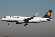 Lufthansa Airbus A320-214 (D-AIUX) at  Hamburg - Fuhlsbuettel (Helmut Schmidt), Germany