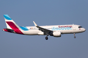 Eurowings Discover Airbus A320-214 (D-AIUY) at  Rome - Fiumicino (Leonardo DaVinci), Italy