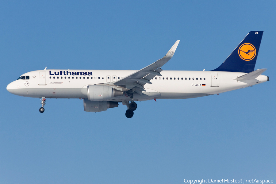 Lufthansa Airbus A320-214 (D-AIUY) | Photo 486337