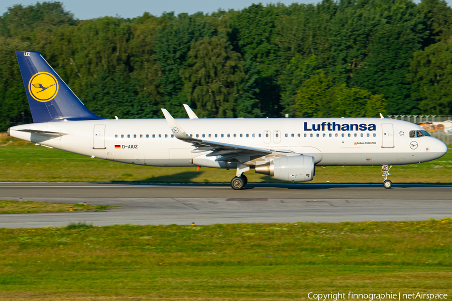 Lufthansa Airbus A320-214 (D-AIUZ) | Photo 462740