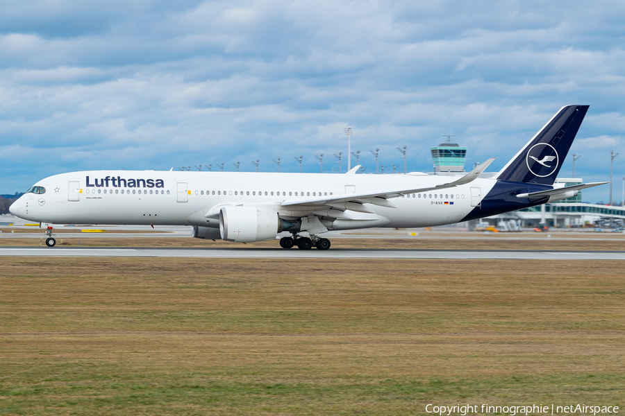 Lufthansa Airbus A350-941 (D-AIVA) | Photo 554139