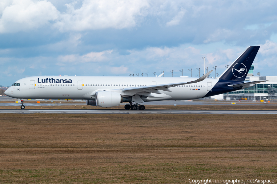 Lufthansa Airbus A350-941 (D-AIVA) | Photo 612010