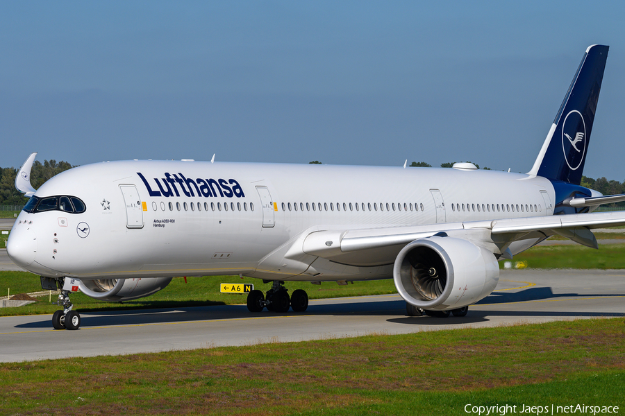 Lufthansa Airbus A350-941 (D-AIVB) | Photo 591799