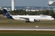 Lufthansa Airbus A350-941 (D-AIVB) at  Munich, Germany