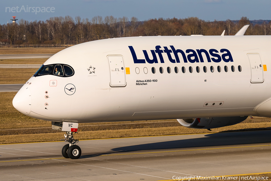 Lufthansa Airbus A350-941 (D-AIVC) | Photo 603464