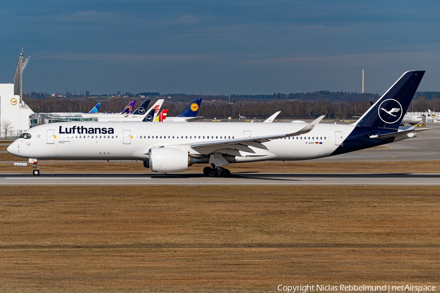 Lufthansa Airbus A350-941 (D-AIVC) | Photo 611008