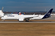 Lufthansa Airbus A350-941 (D-AIVC) at  Munich, Germany