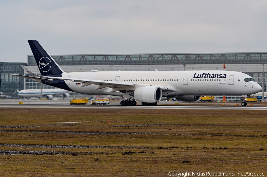 Lufthansa Airbus A350-941 (D-AIVC) | Photo 664993
