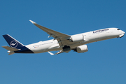 Lufthansa Airbus A350-941 (D-AIVD) at  Munich, Germany