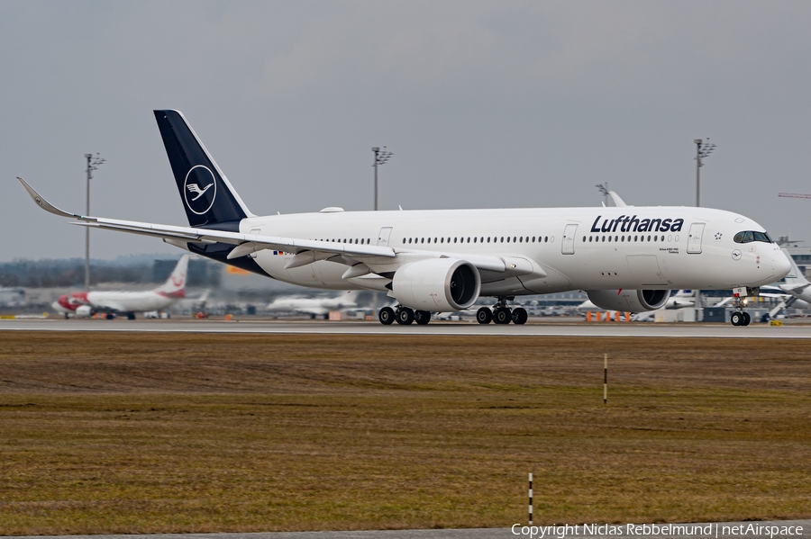 Lufthansa Airbus A350-941 (D-AIVD) | Photo 665049