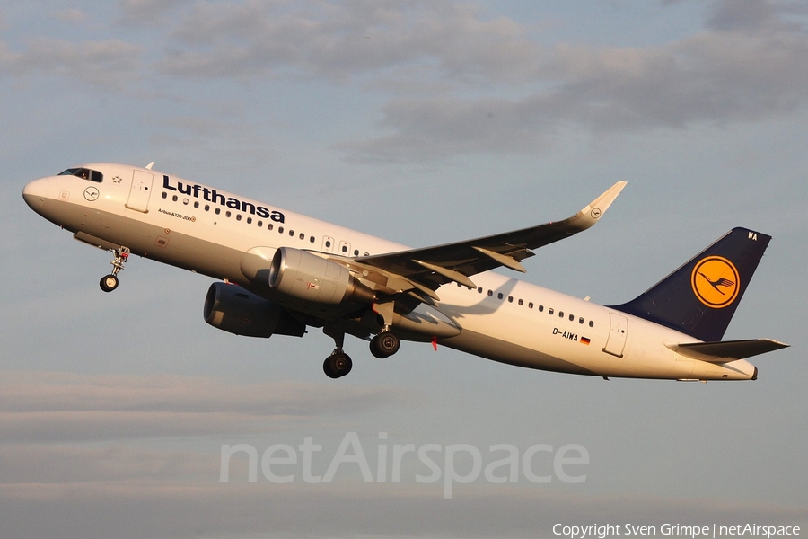 Lufthansa Airbus A320-214 (D-AIWA) | Photo 357096
