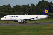 Lufthansa Airbus A320-214 (D-AIWB) at  Hamburg - Fuhlsbuettel (Helmut Schmidt), Germany