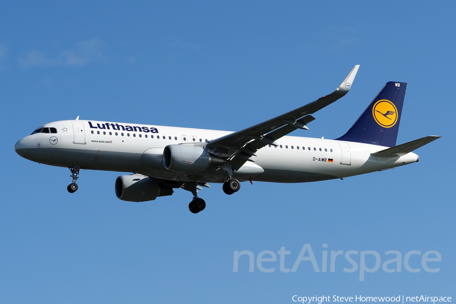 Lufthansa Airbus A320-214 (D-AIWB) | Photo 190276