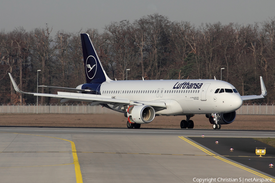 Lufthansa Airbus A320-214 (D-AIWC) | Photo 306837
