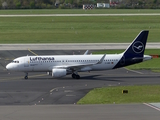 Lufthansa Airbus A320-214 (D-AIWD) at  Dusseldorf - International, Germany
