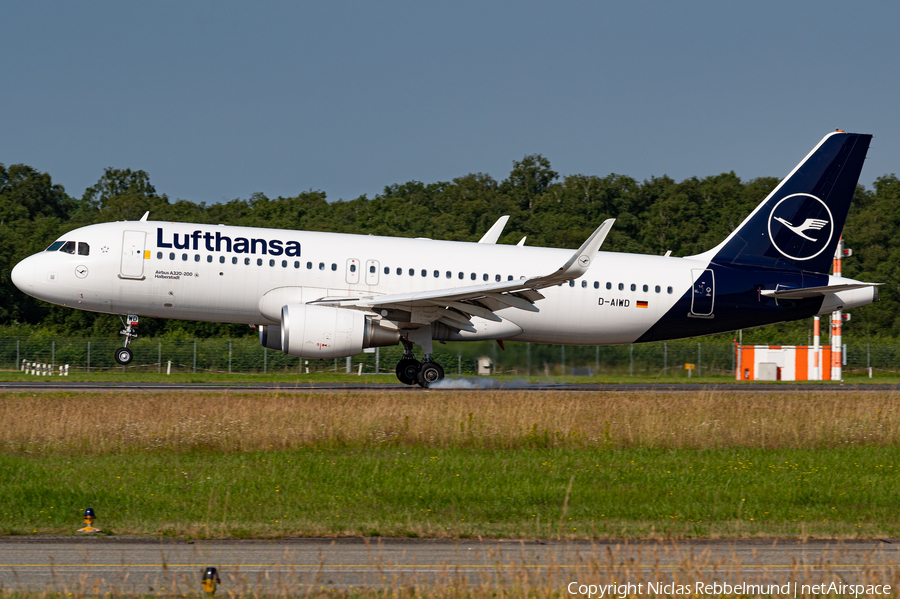 Lufthansa Airbus A320-214 (D-AIWD) | Photo 456095