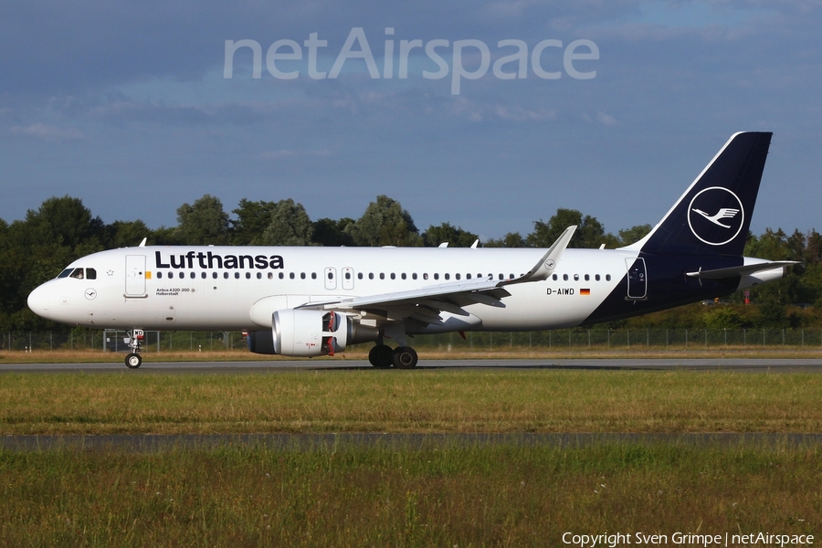 Lufthansa Airbus A320-214 (D-AIWD) | Photo 516629