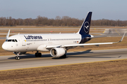 Lufthansa Airbus A320-214 (D-AIWD) at  Munich, Germany