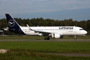 Lufthansa Airbus A320-214 (D-AIWE) at  Hamburg - Fuhlsbuettel (Helmut Schmidt), Germany