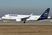 Lufthansa Airbus A320-214 (D-AIWE) at  Munich, Germany
