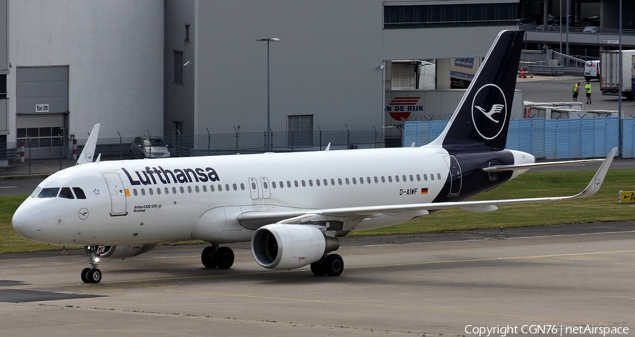 Lufthansa Airbus A320-214 (D-AIWF) | Photo 510736