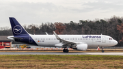 Lufthansa Airbus A320-214 (D-AIWF) at  Frankfurt am Main, Germany