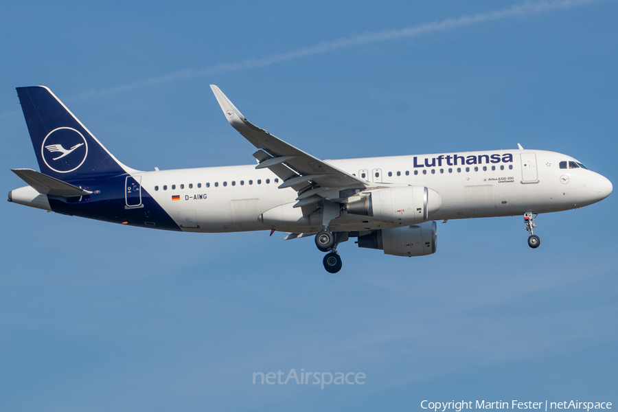 Lufthansa Airbus A320-214 (D-AIWG) | Photo 408725