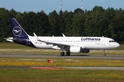 Lufthansa Airbus A320-214 (D-AIWG) at  Hamburg - Fuhlsbuettel (Helmut Schmidt), Germany