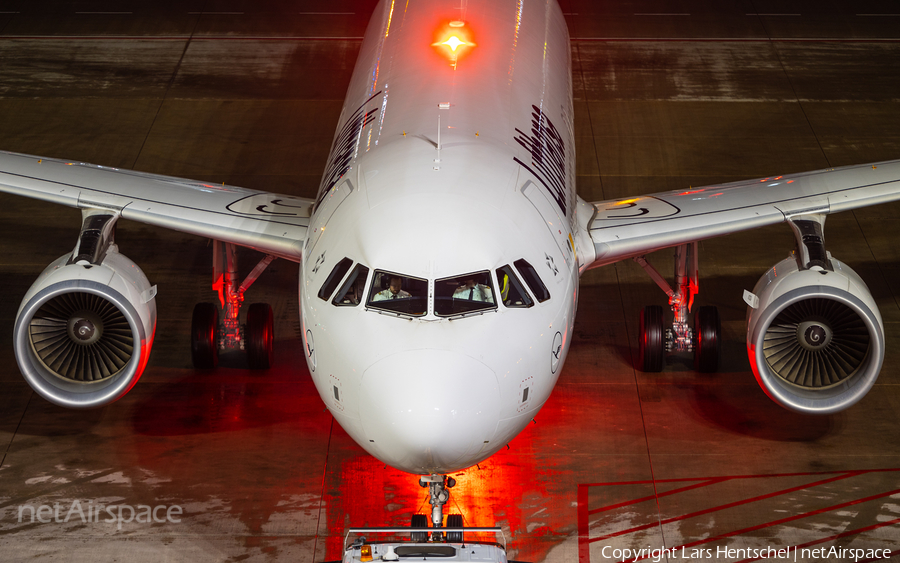 Lufthansa Airbus A320-214 (D-AIWG) | Photo 538519
