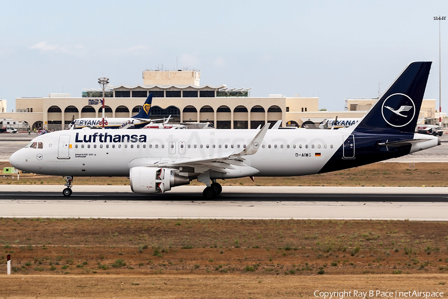 Lufthansa Airbus A320-214 (D-AIWG) | Photo 344163