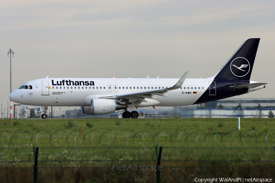 Lufthansa Airbus A320-214 (D-AIWH) | Photo 466092