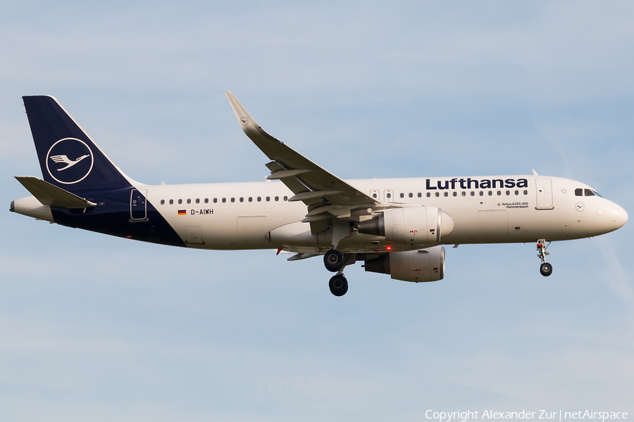 Lufthansa Airbus A320-214 (D-AIWH) | Photo 478345