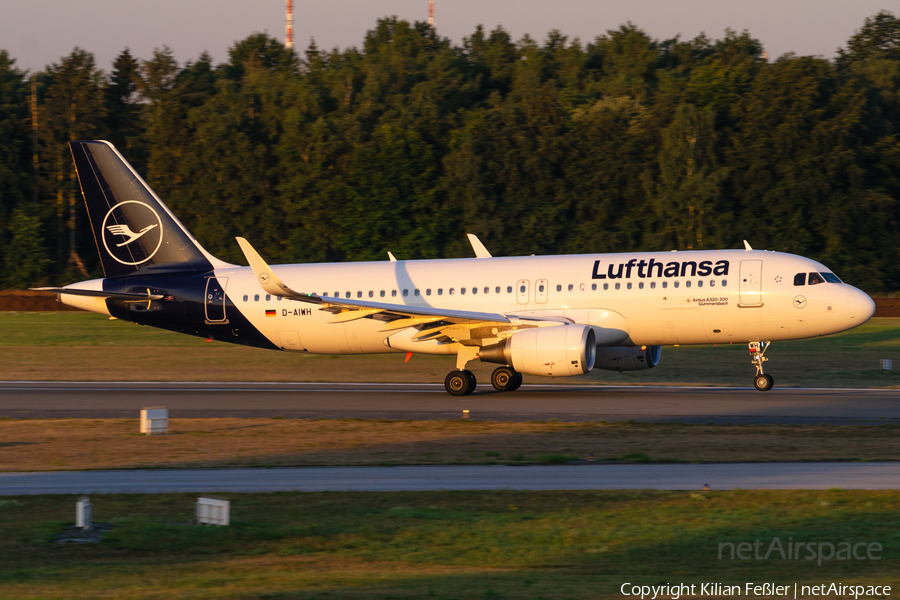 Lufthansa Airbus A320-214 (D-AIWH) | Photo 522150