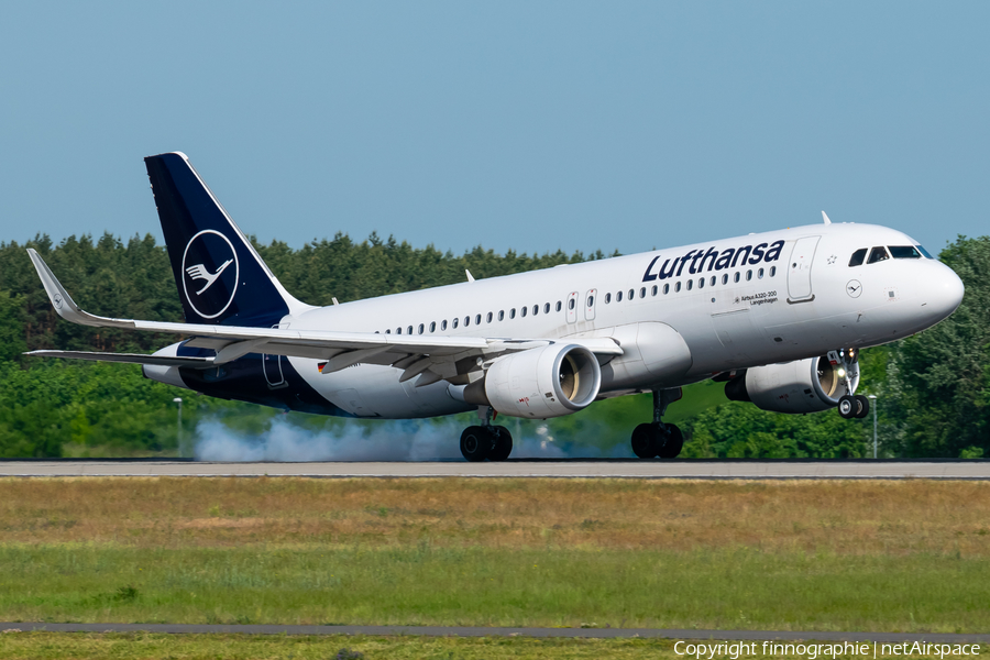 Lufthansa Airbus A320-214 (D-AIWI) | Photo 509329