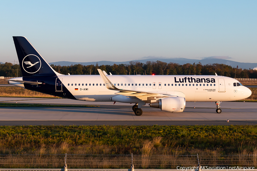 Lufthansa Airbus A320-214 (D-AIWI) | Photo 361468